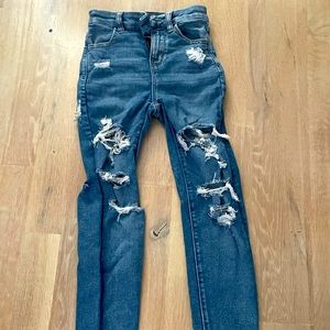 Skinny high rise curvy ripped jeans American eagle